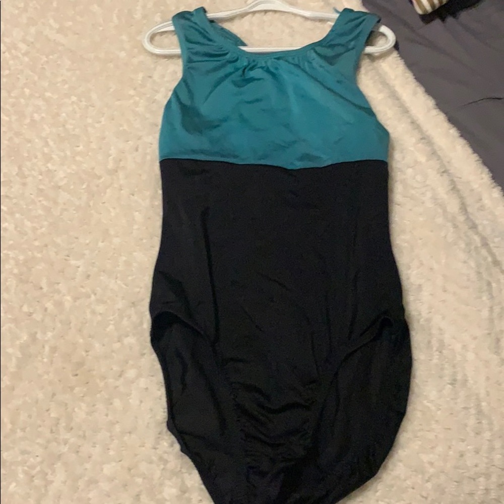 Gymnastics leotard